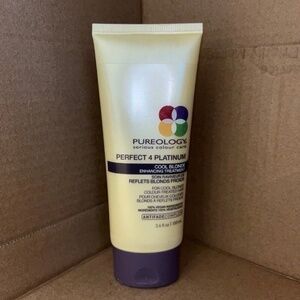 Pureology Perfect 4 Platinum Cool Blonde Enhancing Treatment purple
